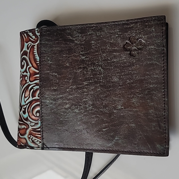 BNWT, PATRICIA NASH BIELLA ENVELOPE FLAP C/B TURQUOISE - Picture 6 of 10